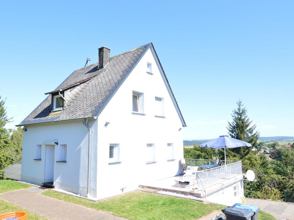 Geisfeld  Peaceful Holiday Home In Rascheid Near Forest מראה חיצוני תמונה