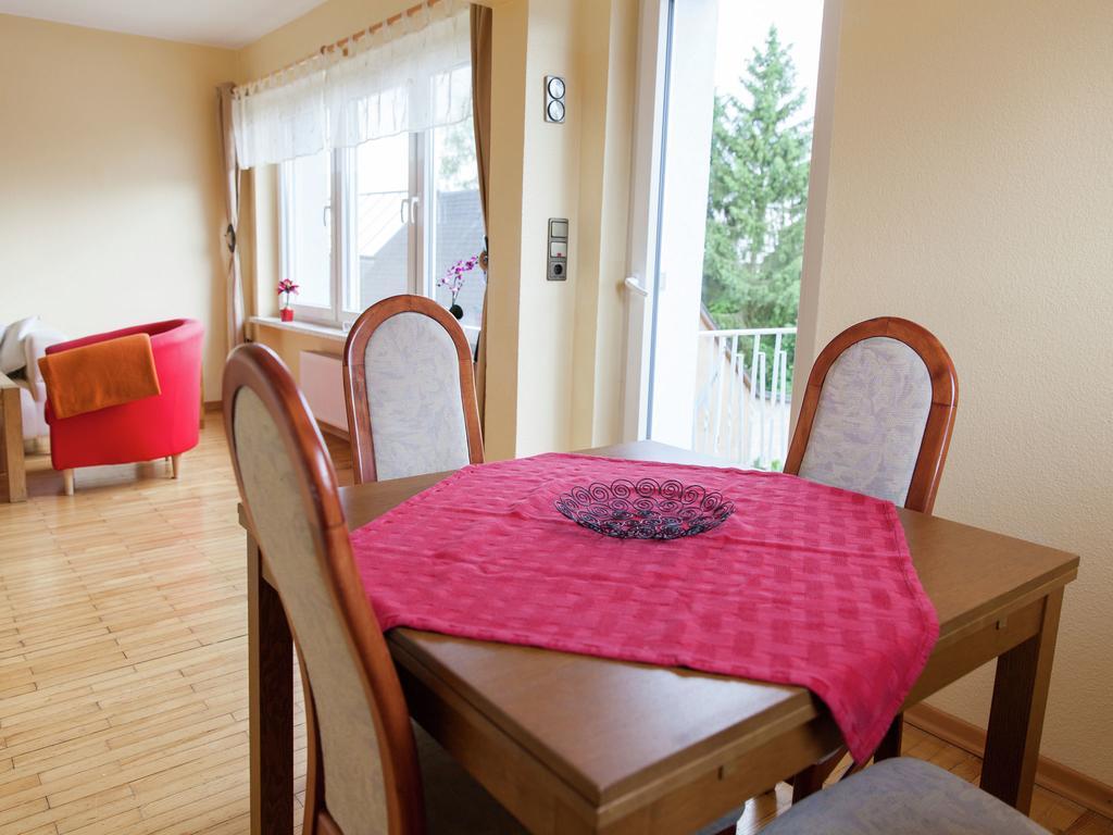 Geisfeld  Peaceful Holiday Home In Rascheid Near Forest מראה חיצוני תמונה